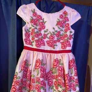 Girls dress